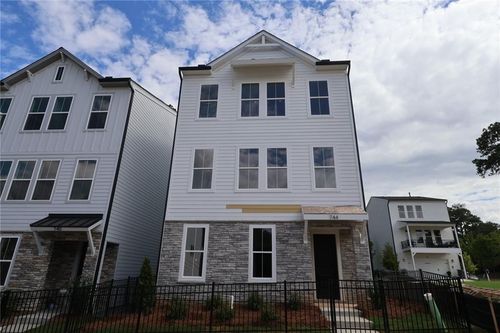 744 Auguste Ave, Scottdale, GA, 30079-3401 | Card Image