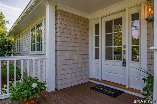15 Highland Ter, Madison, CT, 06443-2742 | Card Image