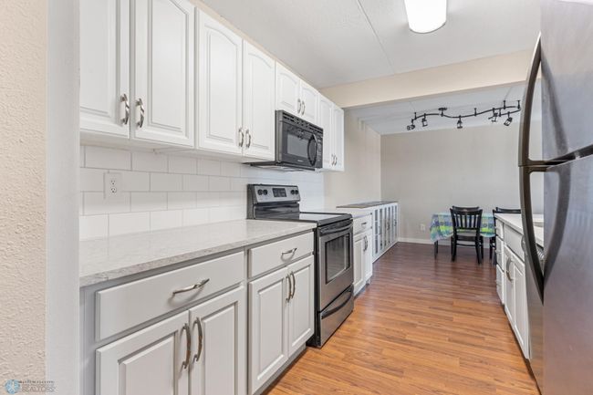 Kitchen | Image 6