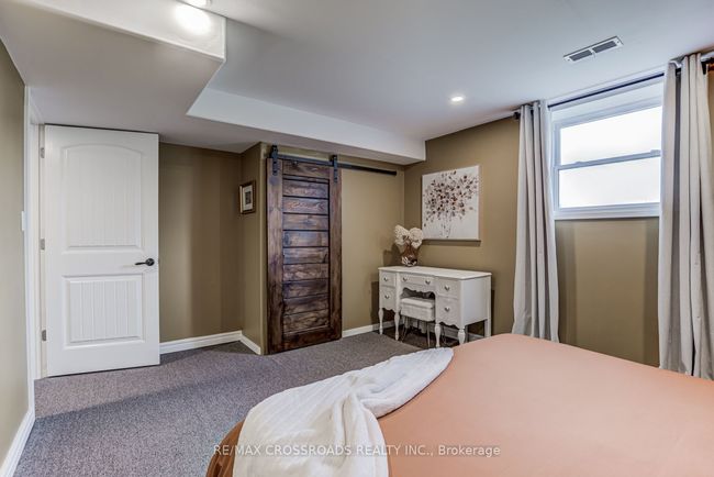 89 Gentlebreeze Dr, House other with 4 bedrooms, 4 bathrooms and 16 parking in Plainfield ON | Image 37