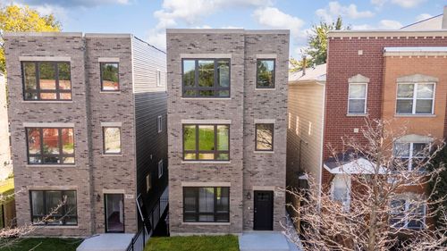 2949 W Wilcox St, CHICAGO, IL, 60612-3609 | Card Image