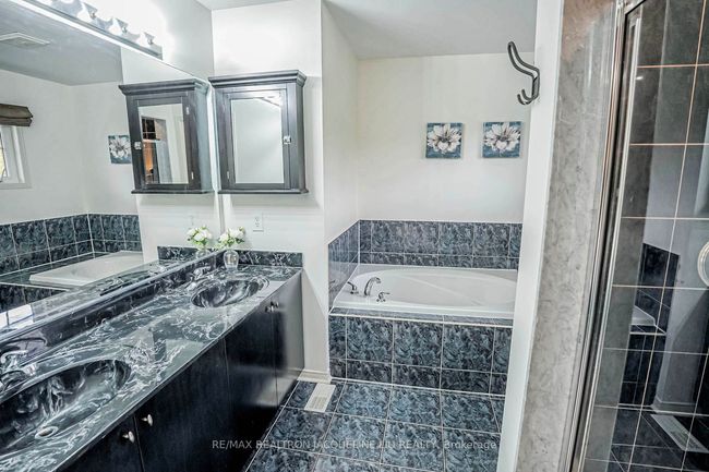 14 Balsam St, House other with 3 bedrooms, 4 bathrooms and 1 parking in Markham ON | Image 20