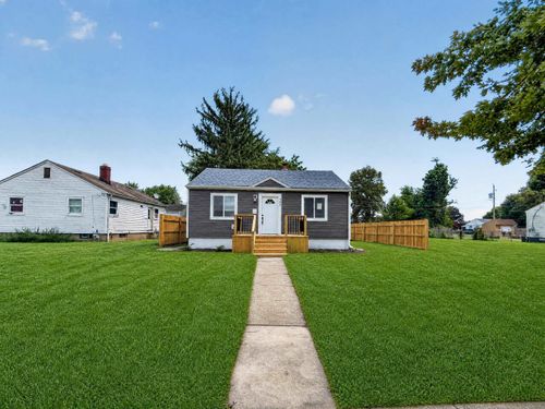 806 S Kenmore St, South Bend, IN, 46619-2919 | Card Image
