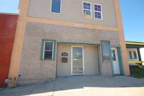 1026 8th St, Boone, IA, 50036-2992 | Card Image