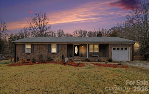 835 Bee Tree Rd, Salisbury, NC, 28146-8301 | Card Image