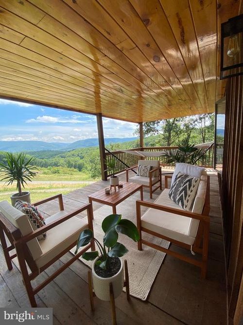 209 Buck Ridge Ln, DUNCANSVILLE, PA, 16635-4723 | Card Image