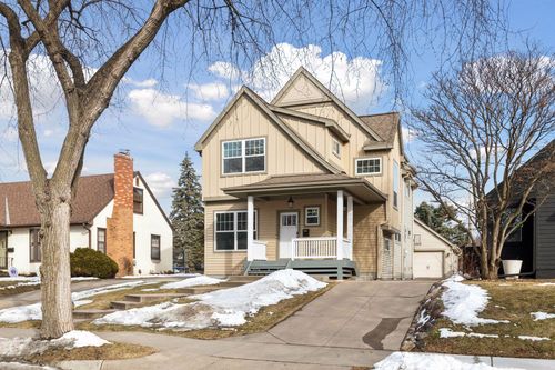 5515 Colfax Ave S, Minneapolis, MN, 55419-1745 | Card Image