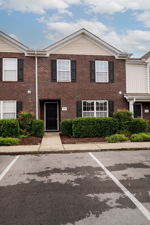 4004 George Buchanan Dr, La Vergne, TN, 37086-3274 | Card Image