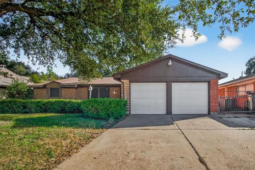 1211 Helms Rd, Houston, TX, 77088-1933 | Card Image