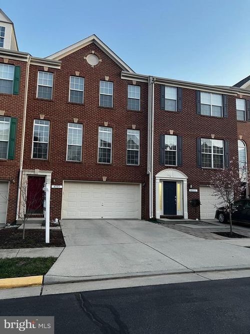 43313 Stonegarden Ter, BROADLANDS, VA, 20148-6804 | Card Image