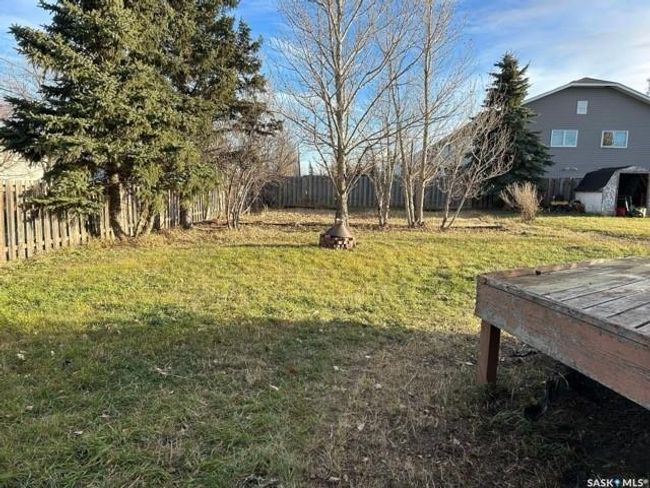 502 Busteed St, House other with 6 bedrooms, 4 bathrooms and 6 parking in Kerrobert SK | Image 46