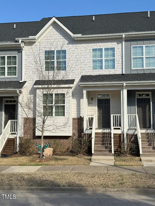 829 S Franklin St, Wake Forest, NC, 27587-2204 | Card Image