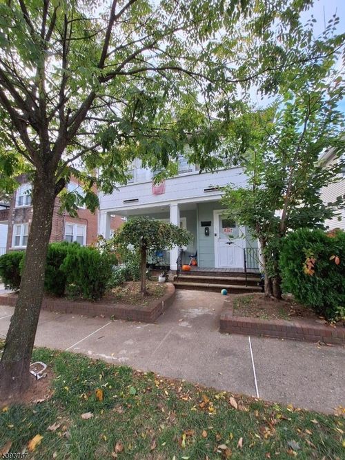 1-17 Warman St, Montclair, NJ, 07042-1651 | Card Image