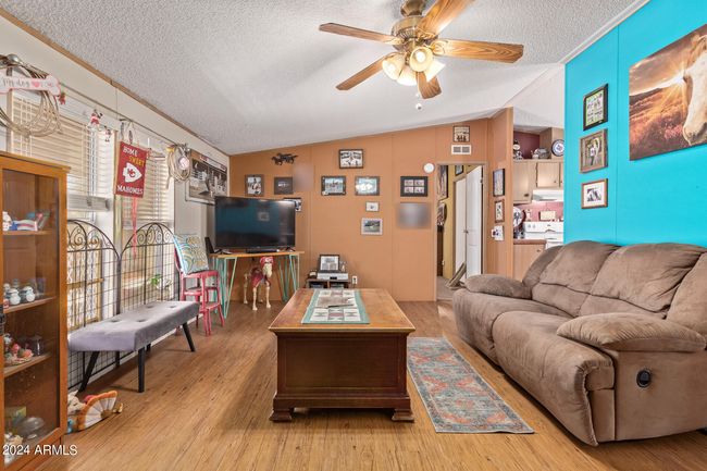 1330 E Scenic St, House other with 3 bedrooms, 2 bathrooms and null parking in Apache Junction AZ | Image 14