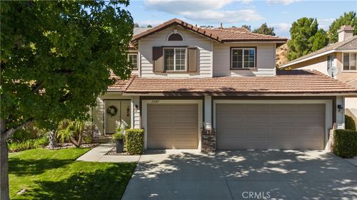 27687 Ron Ridge Dr, Saugus, CA, 91350-4337 | Card Image
