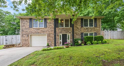 404 Warren Cir, Clarksville, TN, 37040-6754 | Card Image