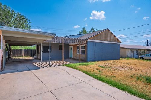 2525 Albrook Dr, Big Spring, TX, 79720-6265 | Card Image