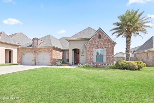 301 Harvest Ln, New Iberia, LA, 70563-0715 | Card Image