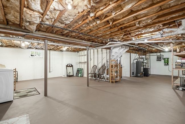 UNIT-4 - 22 Grove Pl, Condo with 2 bedrooms, 1 bathrooms and 1 parking in Winchester MA | Image 30