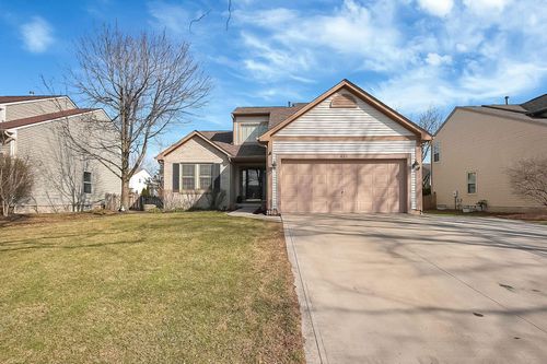 824 Cape Henry Dr, Columbus, OH, 43228-9287 | Card Image