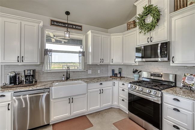 Kitchen | Image 15