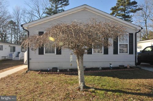 42 Dogwood Ln, MAYS LANDING, NJ, 08330-8937 | Card Image