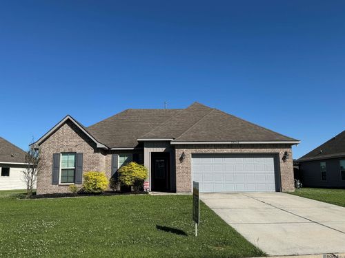 23340 Ruger Dr, Denham Springs, LA, 70726-7355 | Card Image