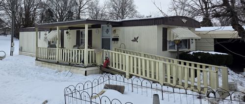 1129 W Dorris Street, Harrisburg, IL, 62946 | Card Image