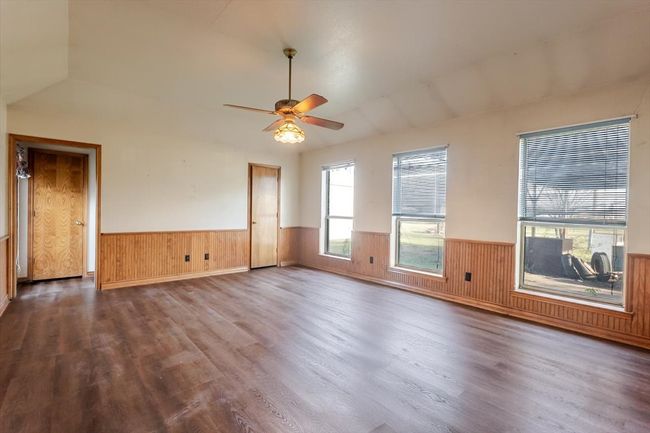 275 Salesville Rd, House other with 3 bedrooms, 3 bathrooms and null parking in Mineral Wells TX | Image 28