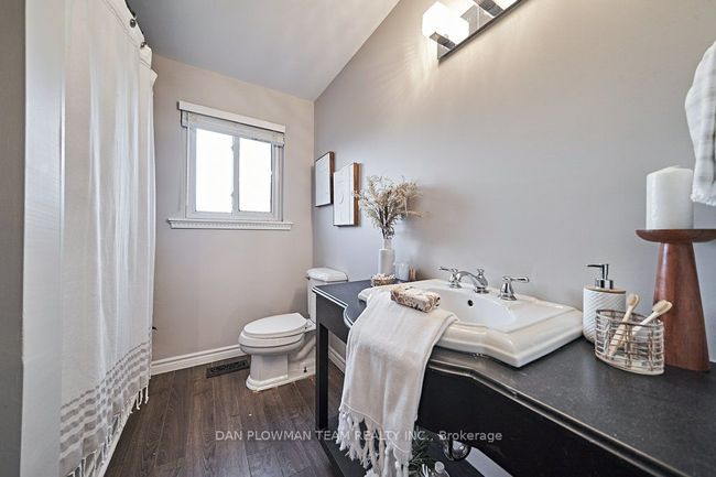 714 Pickering Beach Rd, House other with 4 bedrooms, 2 bathrooms and 4 parking in Ajax ON | Image 18