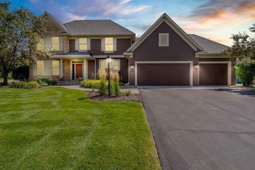 11362 Avery Dr, Inver Grove Heights, MN, 55077-5482 | Card Image