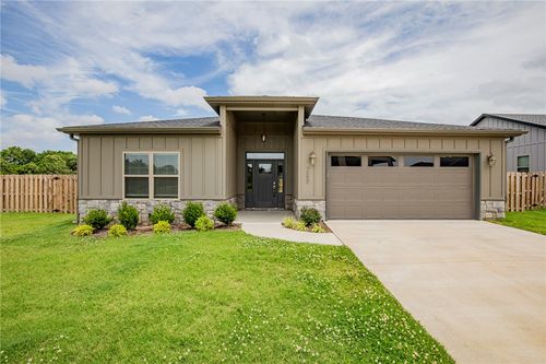 2659 N Justin Dr, Fayetteville, AR, 72704-5155 | Card Image