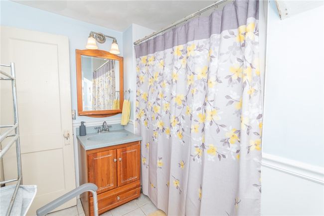 101 Collins St, House other with 3 bedrooms, 2 bathrooms and 6 parking in Attleboro MA | Image 23