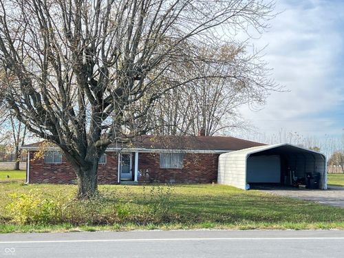 9842 N State Road 9, Pendleton, IN, 46064-9428 | Card Image