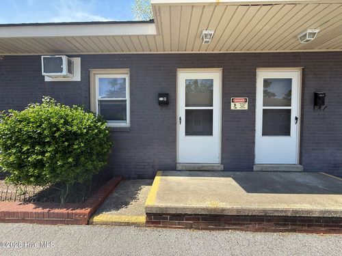 b-312 Roosevelt Rd, Jacksonville, NC, 28540-5512 | Card Image