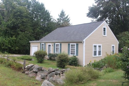 470 Washington Rd, Rye, NH, 03870-2451 | Card Image