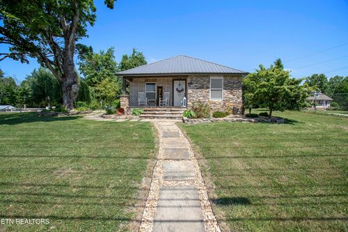 2589 Highway 70 E, Lenoir City, TN, 37772 | Card Image