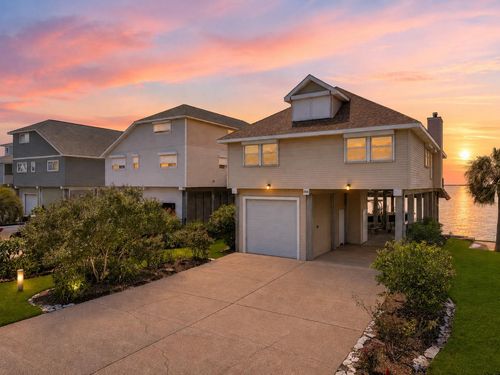 rr2-243 Isles End Rd, Galveston, TX, 77554-6145 | Card Image