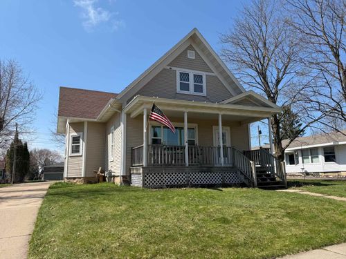 305 N Division St, Loyal, WI, 54446-9501 | Card Image