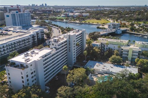 apt-805-201 W Laurel St, TAMPA, FL, 33602-2903 | Card Image