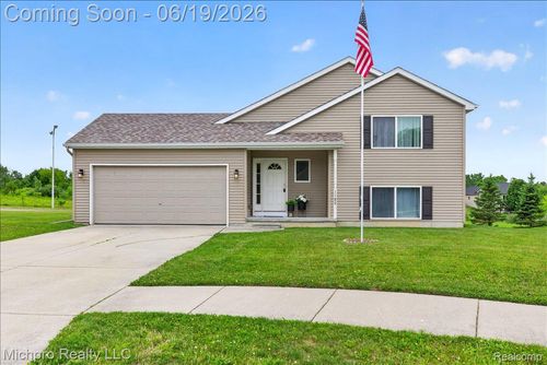 1180 Cimmaron Ct, Davison, MI, 48423-2148 | Card Image
