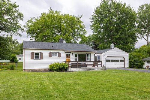 183 Castle Rd, Rochester, NY, 14623-4019 | Card Image