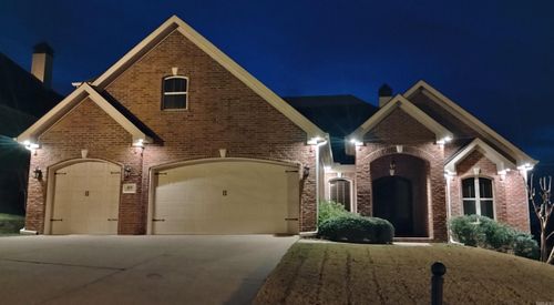 49 Tournay Cir, Little Rock, AR, 72223-9055 | Card Image