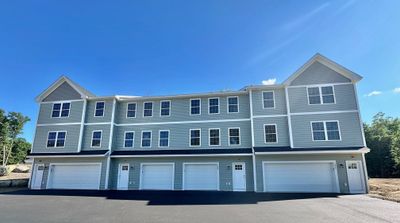 17B Ada Drive, Condo with 2 bedrooms, 1 bathrooms and null parking in Nottingham NH | Image 1