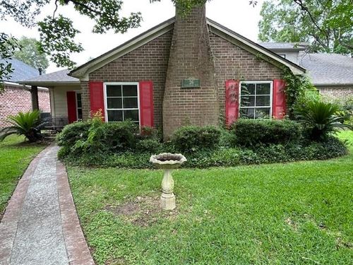 26 Sandelwood Trl, Beaumont, TX, 77706 | Card Image