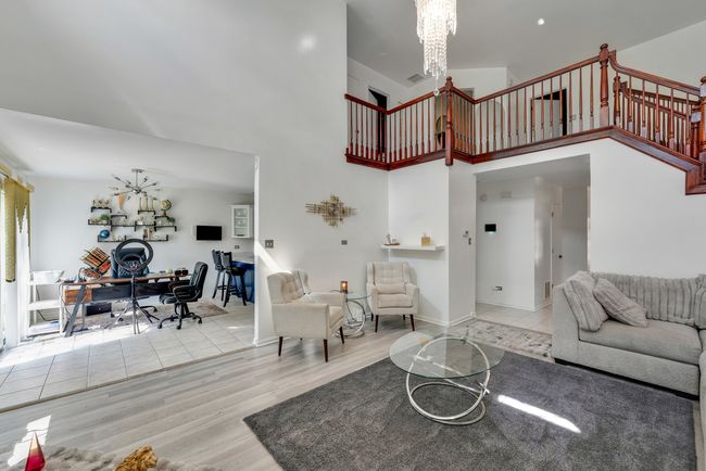 17964 Upland Dr, Townhouse with 3 bedrooms, 4 bathrooms and 2 parking in Tinley Park IL | Image 10