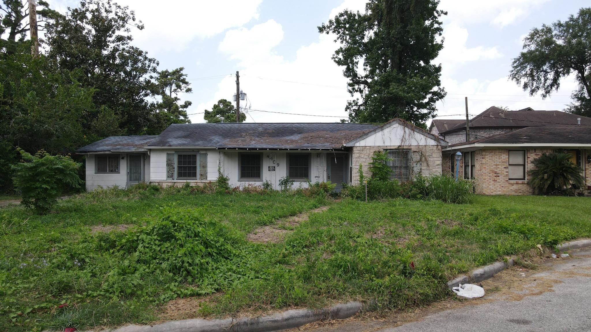 Land in Houston 5