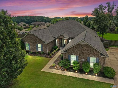 711 Tide Creek Dr Sw, Madison, AL, 35756-5411 | Card Image