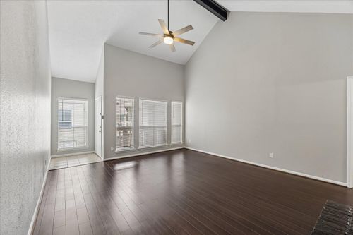 apt-124-2100 Tanglewilde St, Houston, TX, 77063-1243 | Card Image