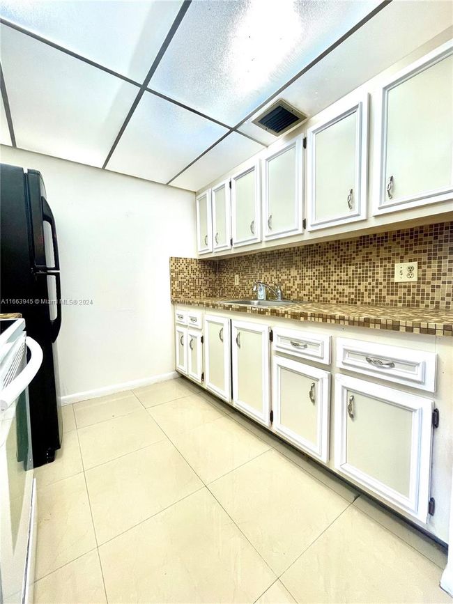 APT-203A - 1251 Sw 134 Th Way, Condo with 1 bedrooms, 2 bathrooms and null parking in Pembroke Pines FL | Image 18